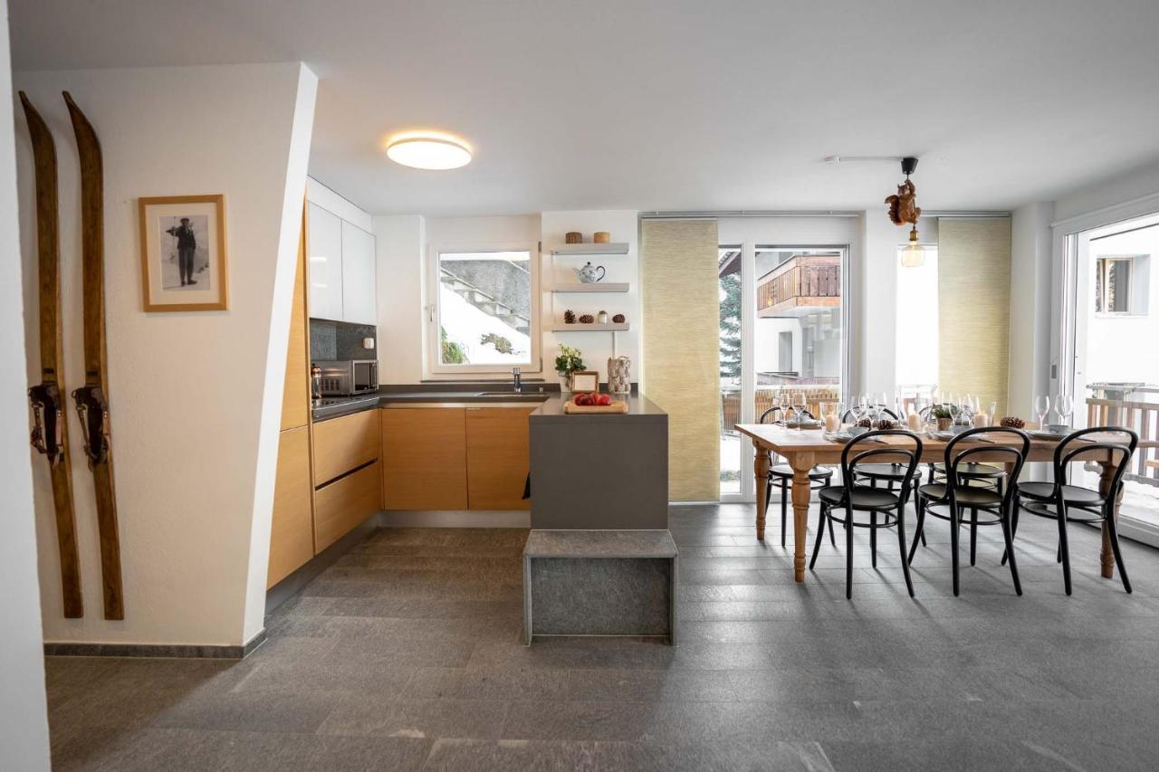 Modern Apartment With Matterhorn View Цермат Екстериор снимка