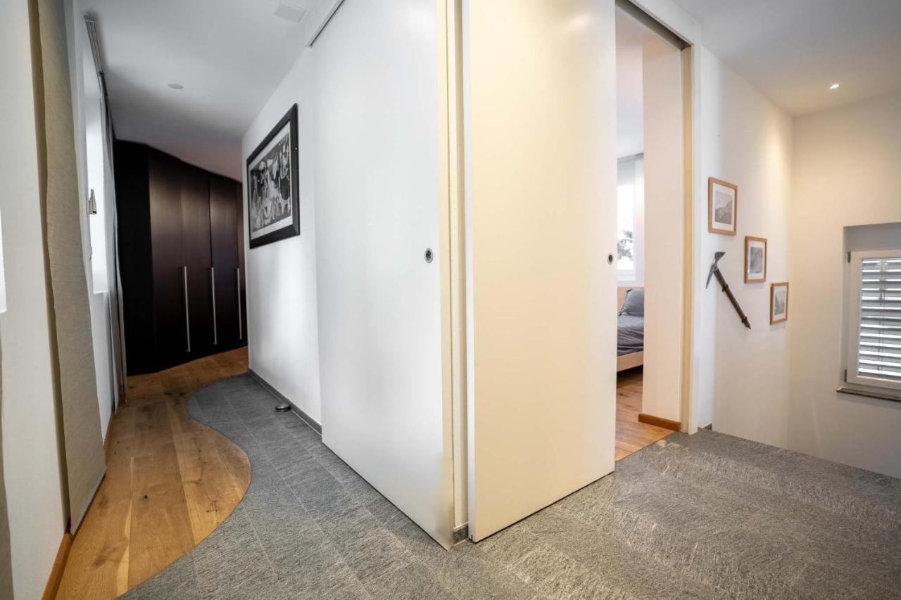 Modern Apartment With Matterhorn View Цермат Екстериор снимка